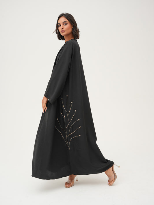 Delicate gold embellishments abaya